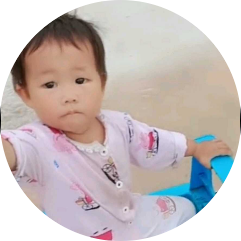 张国燃妈妈